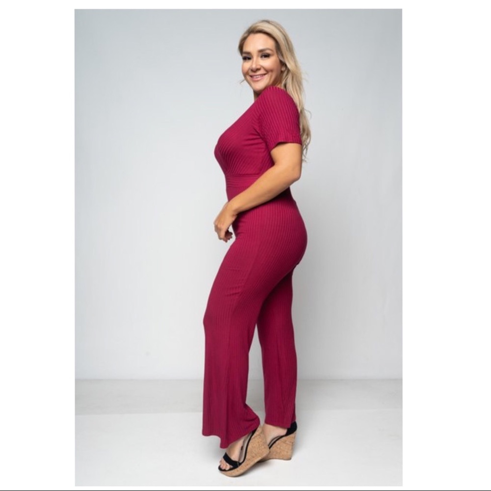 1X-3X V Neck Ribbed Jumpsuit - Picture 3 of 3